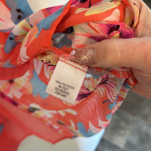 CANDIES Floral Button Up Sheer Tank - Picture 8 of 8